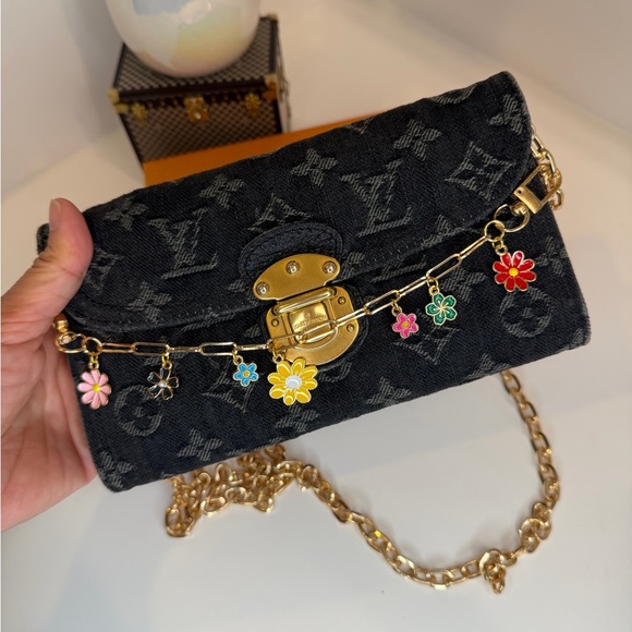 🎀 LOUIS VUITTON Black Denim Monogram Denim Amelia Wallet - Picture 14 of 15